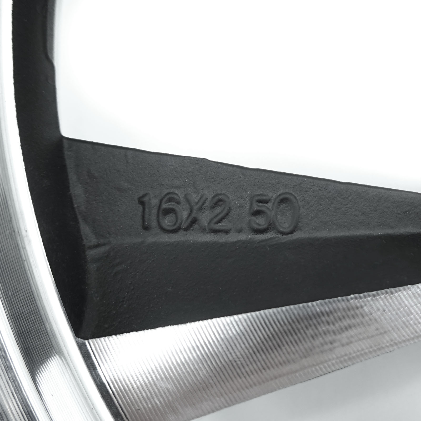 BT200/City20/45 - Rim, front wheel, black-silver