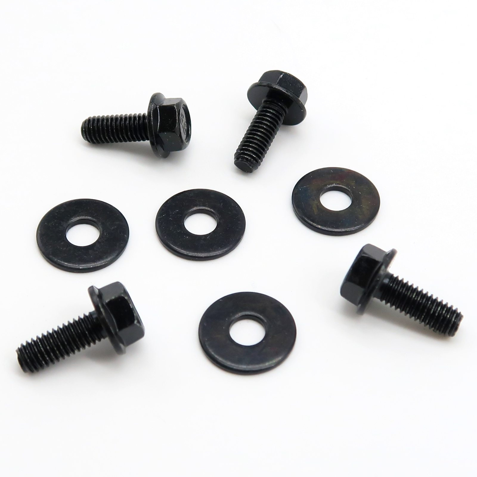 MX4 - Befestigungsschrauben mit U-Scheiben für Trittfläche 6x20mm, 4 Stück