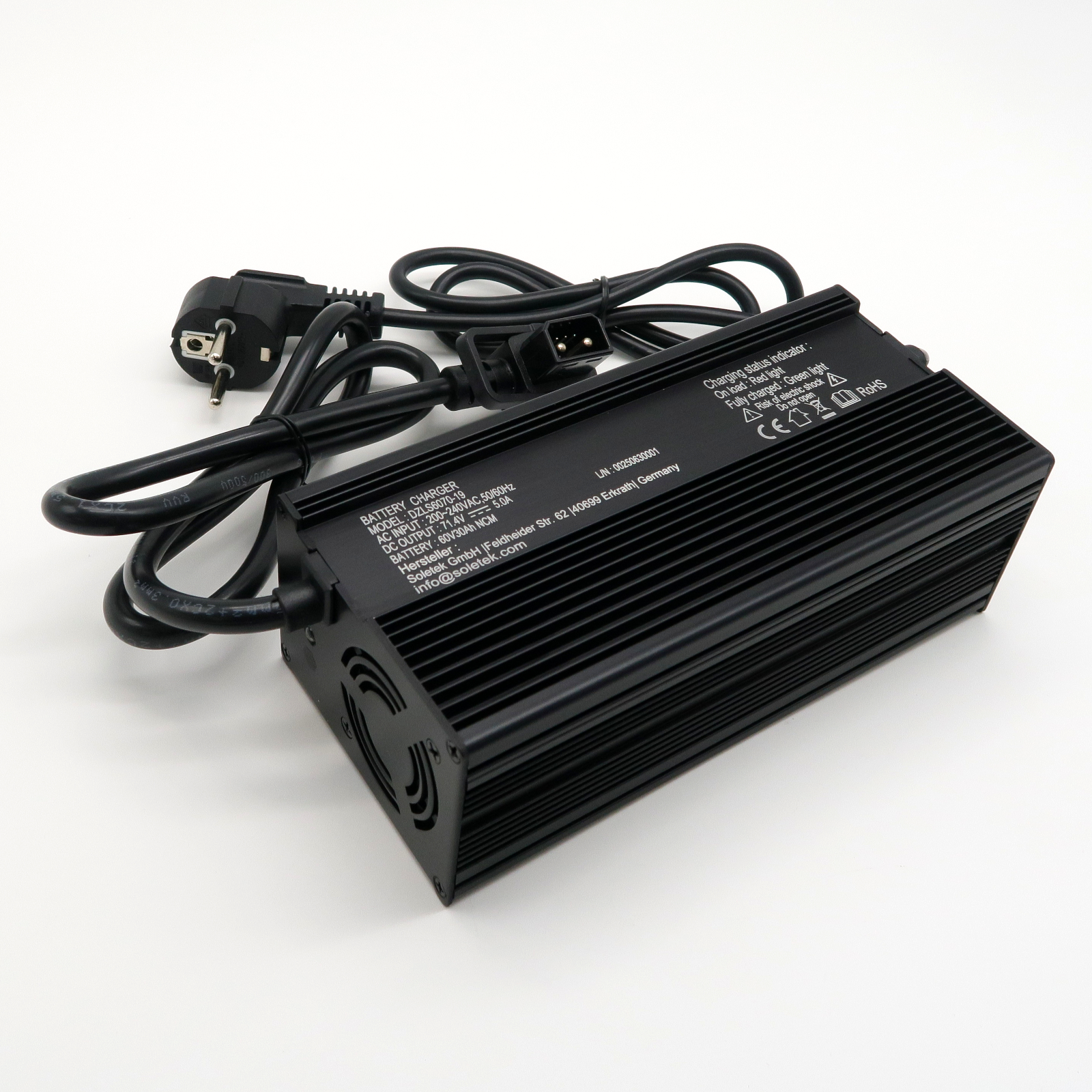 Quad25V3/R26 - Ladegerät 60V/30Ah für Lithium-NCM-Akku, Eckig, Alugehäuse, 71,4V/5A